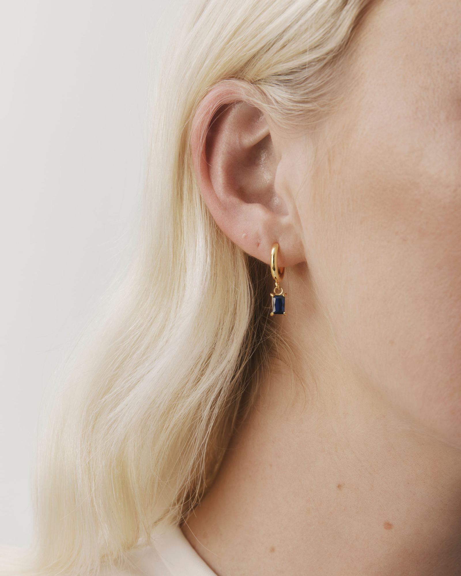 Arina Earrings - Blue