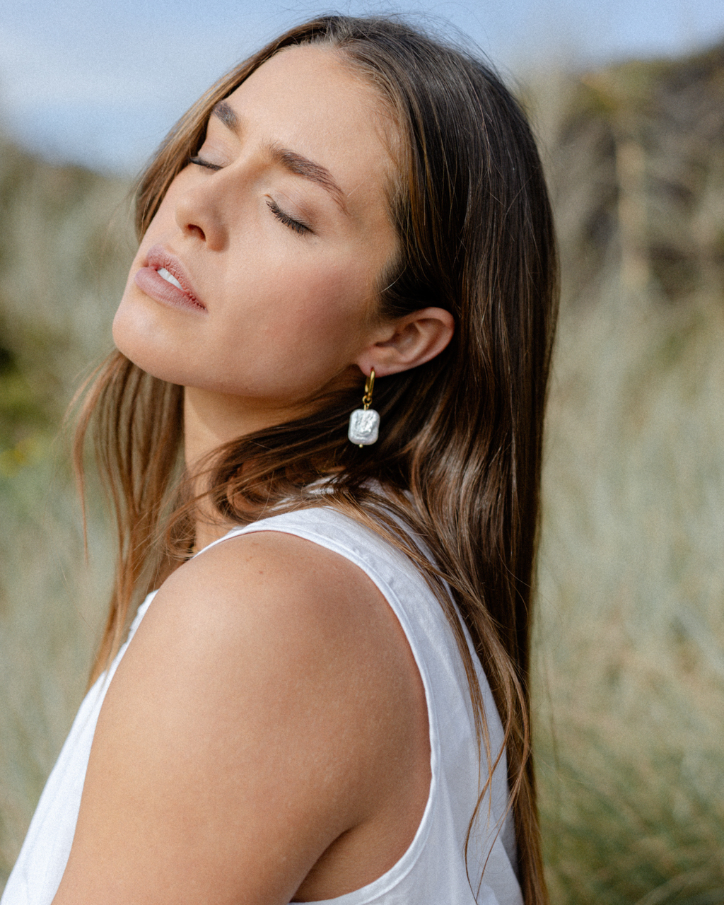 Nina Earrings - Pearl