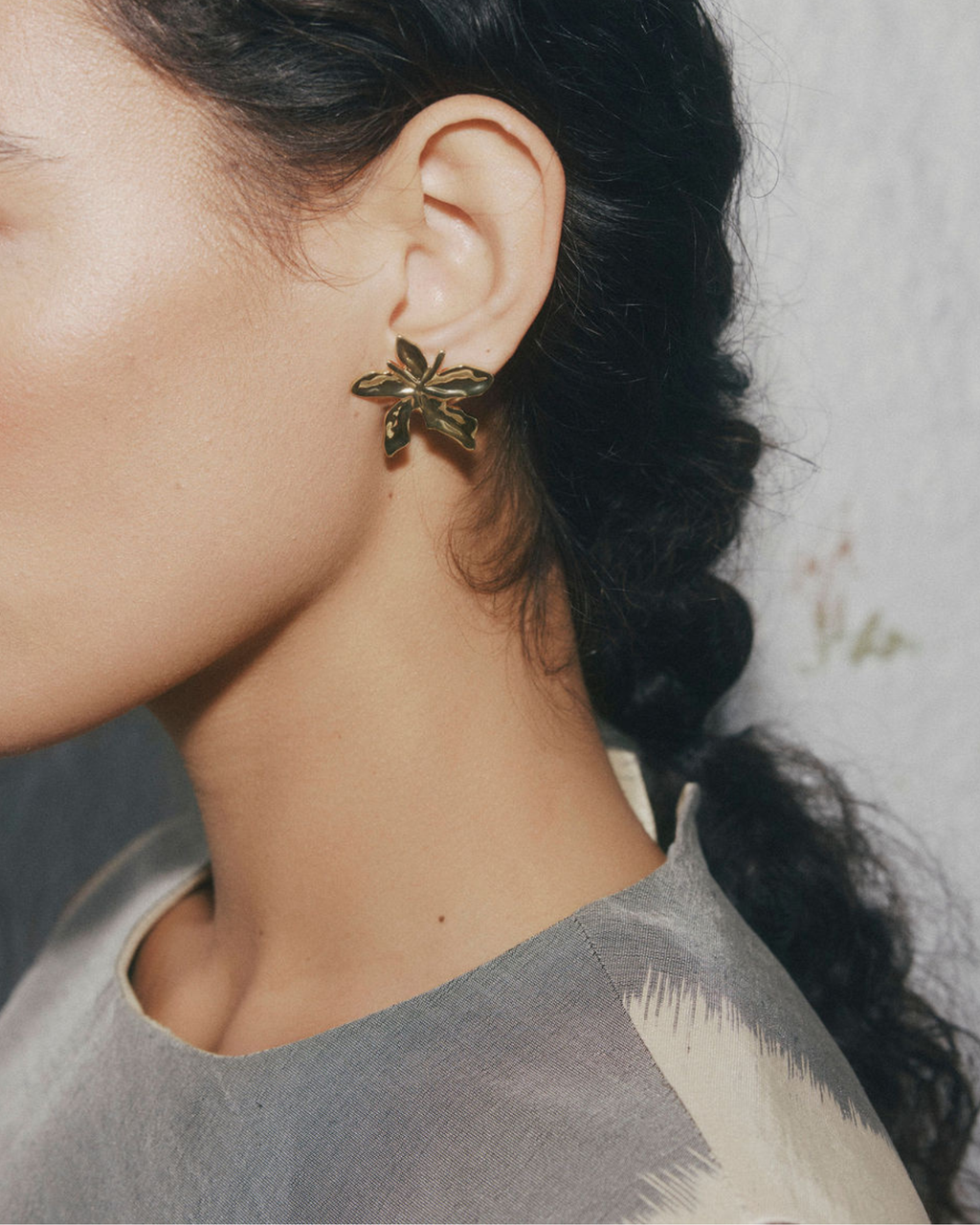 Romy Earrings - Gold
